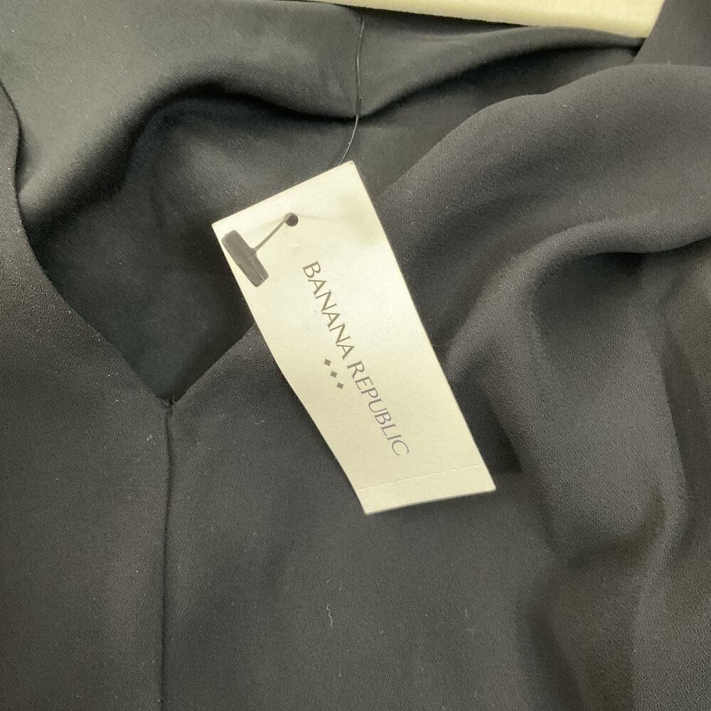 Banana Republic Black V-Neck Pleated Waist Long Sleeve Blouse - Size 14 - Picture 4 of 7